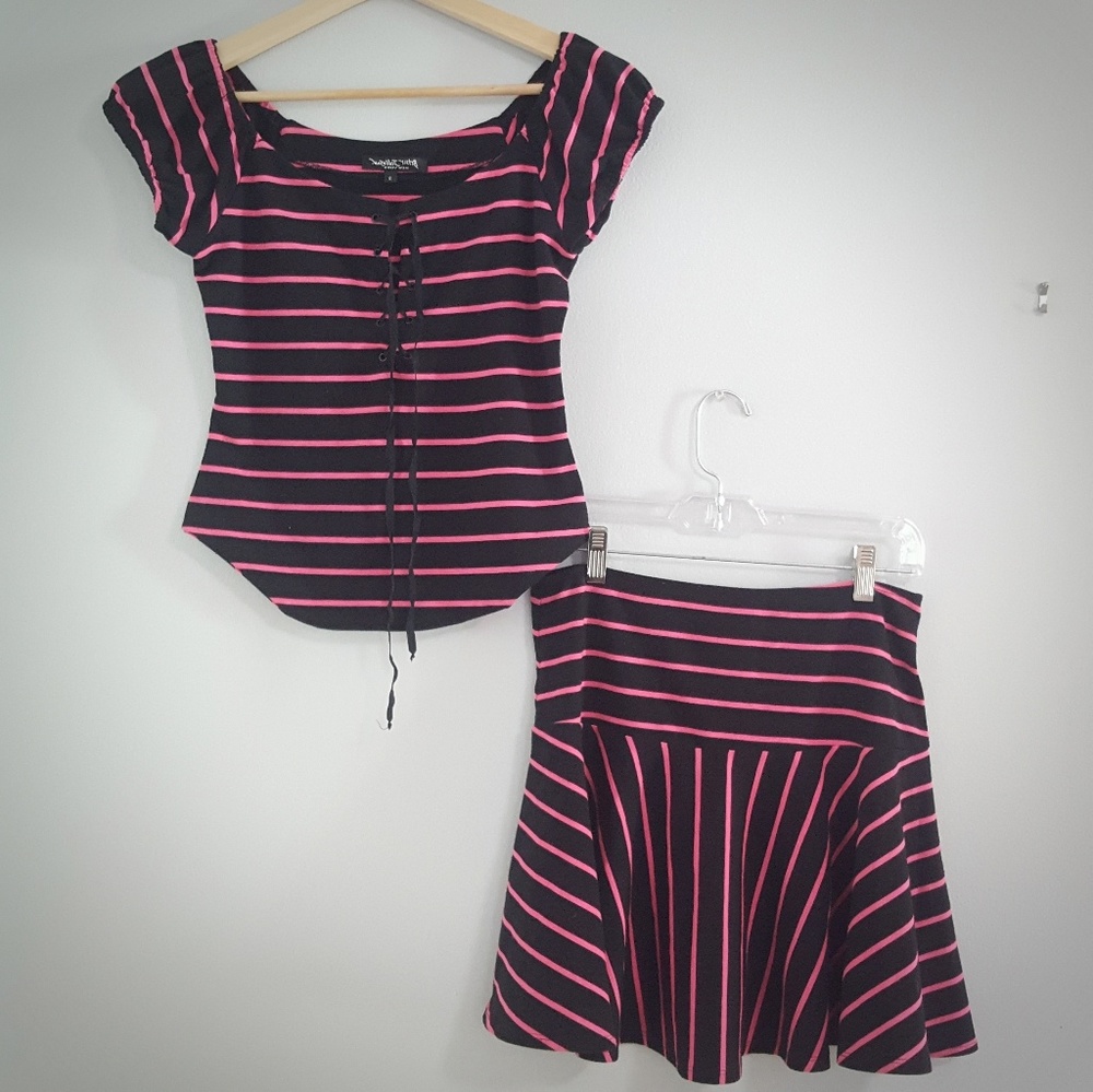 Betsey Johnson pink with black stripe set small